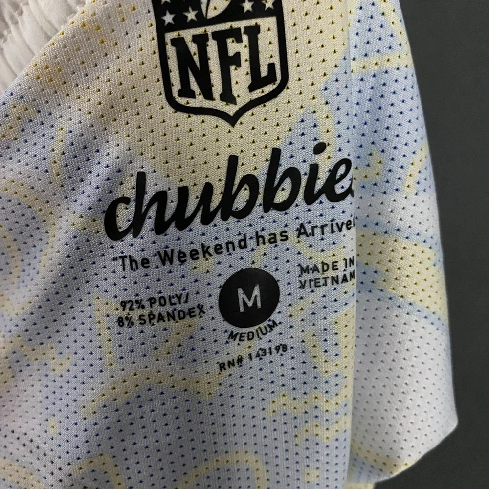 Chubbies Secret LA Chargers Shorts Mens Medium 5.5